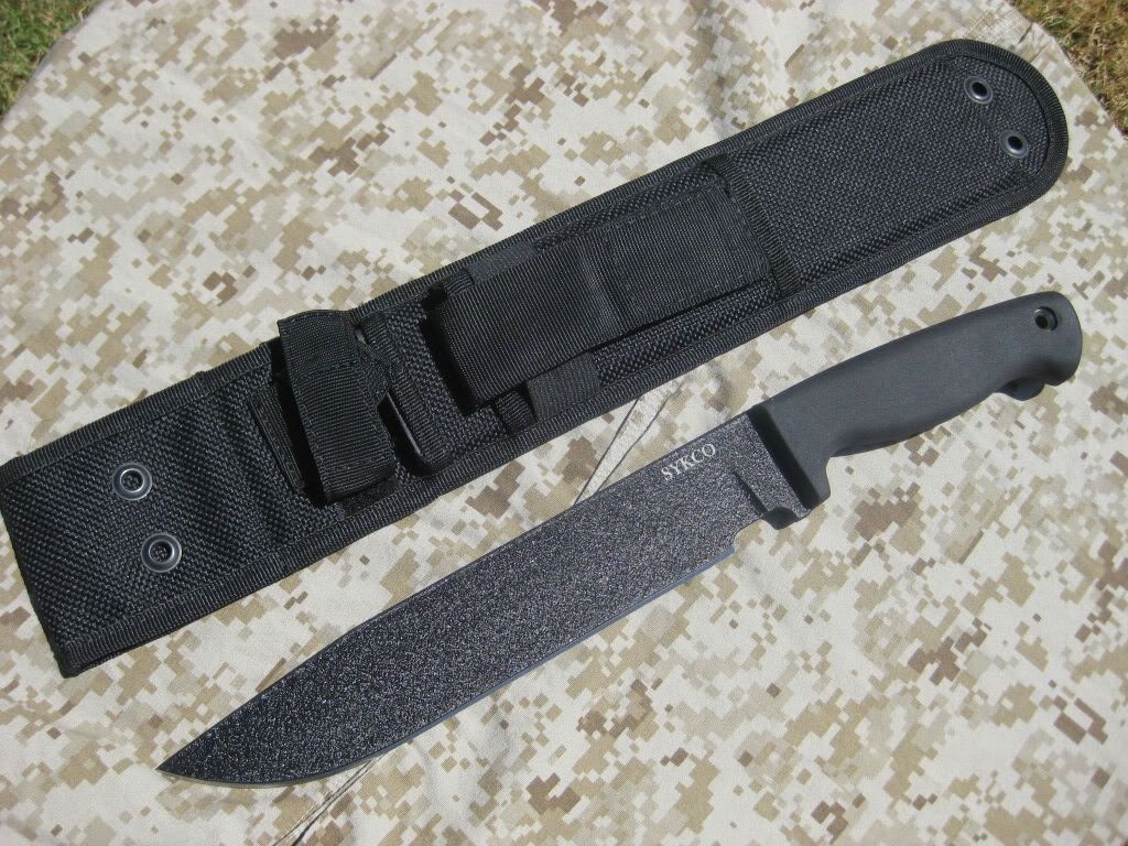 [Linked Image from i947.photobucket.com]