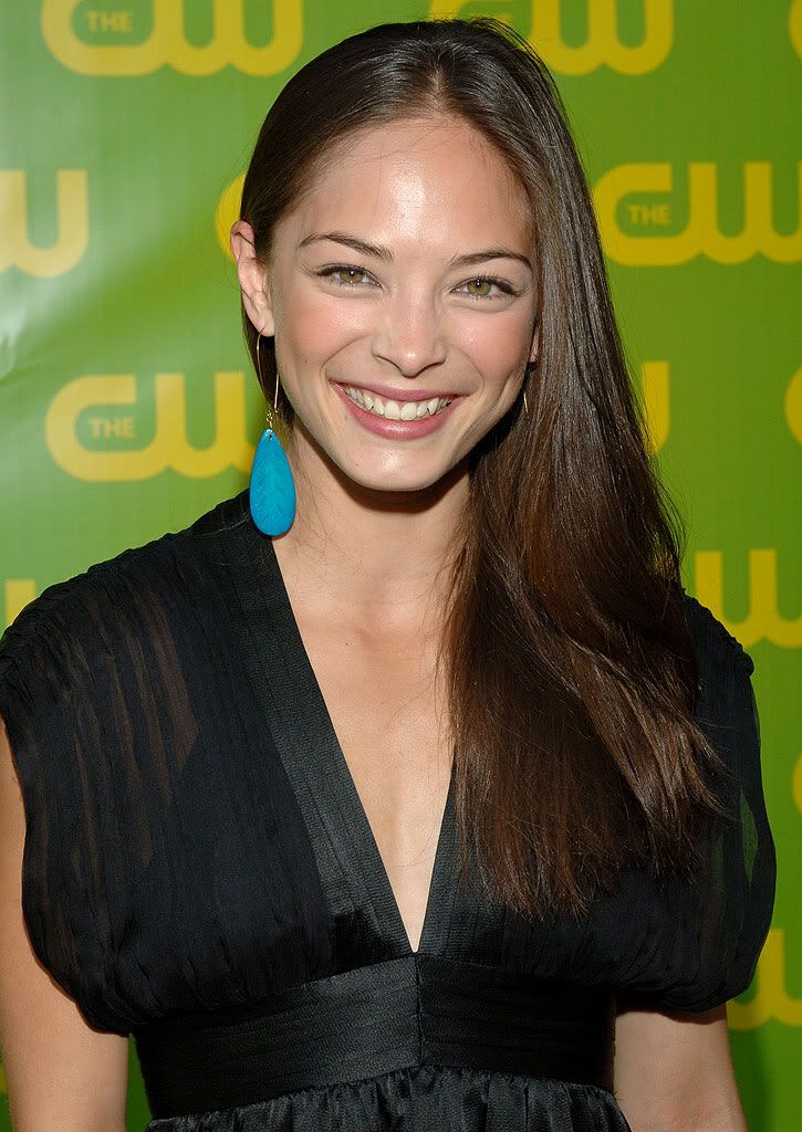 kristin kreuk femme fatale