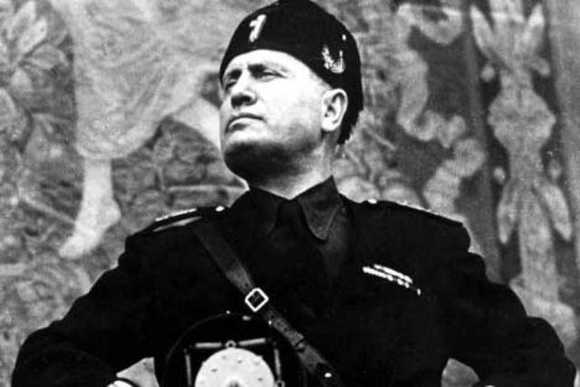 photo Benito-Mussolini.jpg