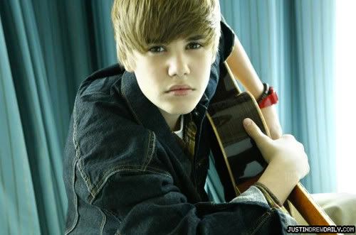 Justin Bieber Pictures, Images and Photos